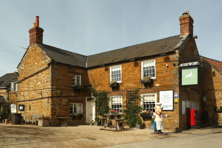 The Old White Hart Lyddington